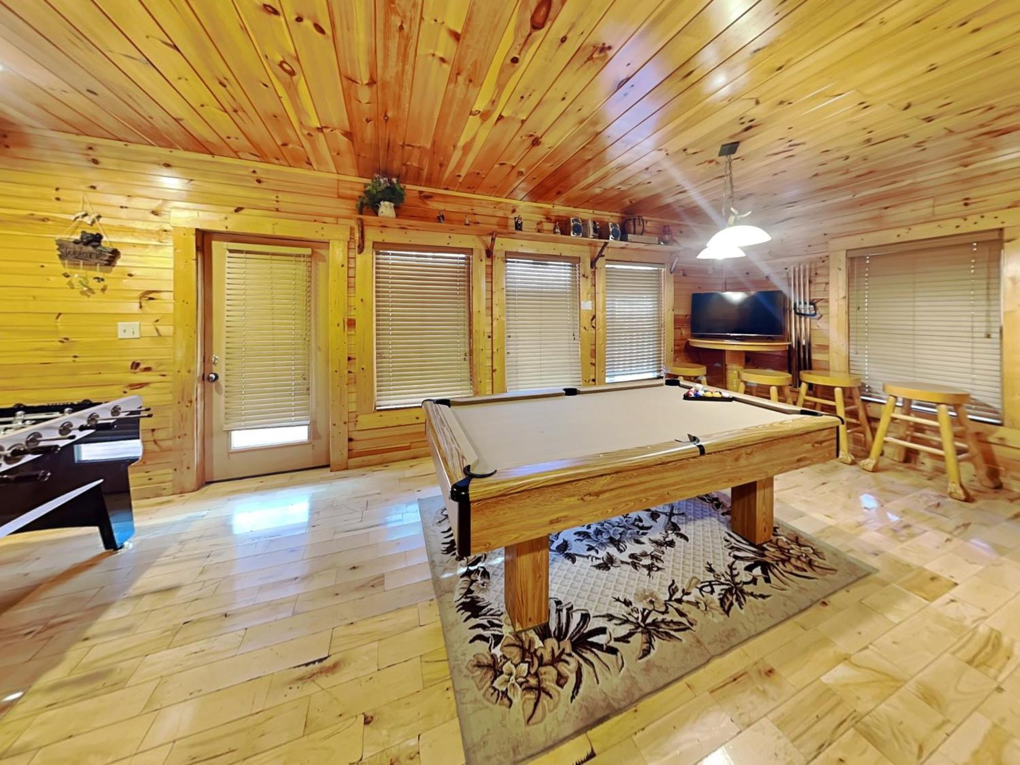 Truly Blessed Villa Гетлинбург Екстериор снимка